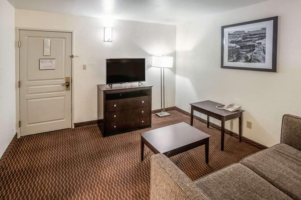 Clarion Inn Page Lake Powell - photo 23