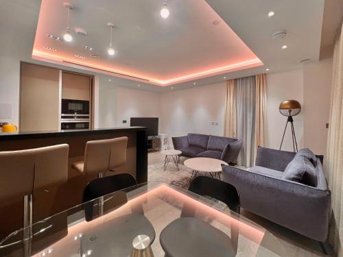 250 City Road 2 Bollinder Place EC1V 2AH 2bed LUXURY apartments this is full address — 4-Star Luxury Hotel in London, United Kingdom