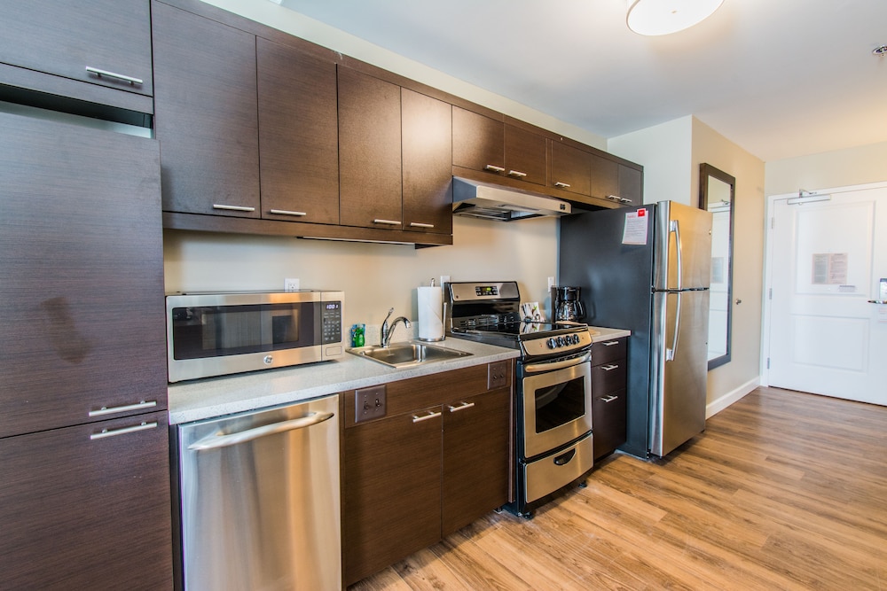 Towneplace Suites by Marriott Evansville Newburgh - photo 18