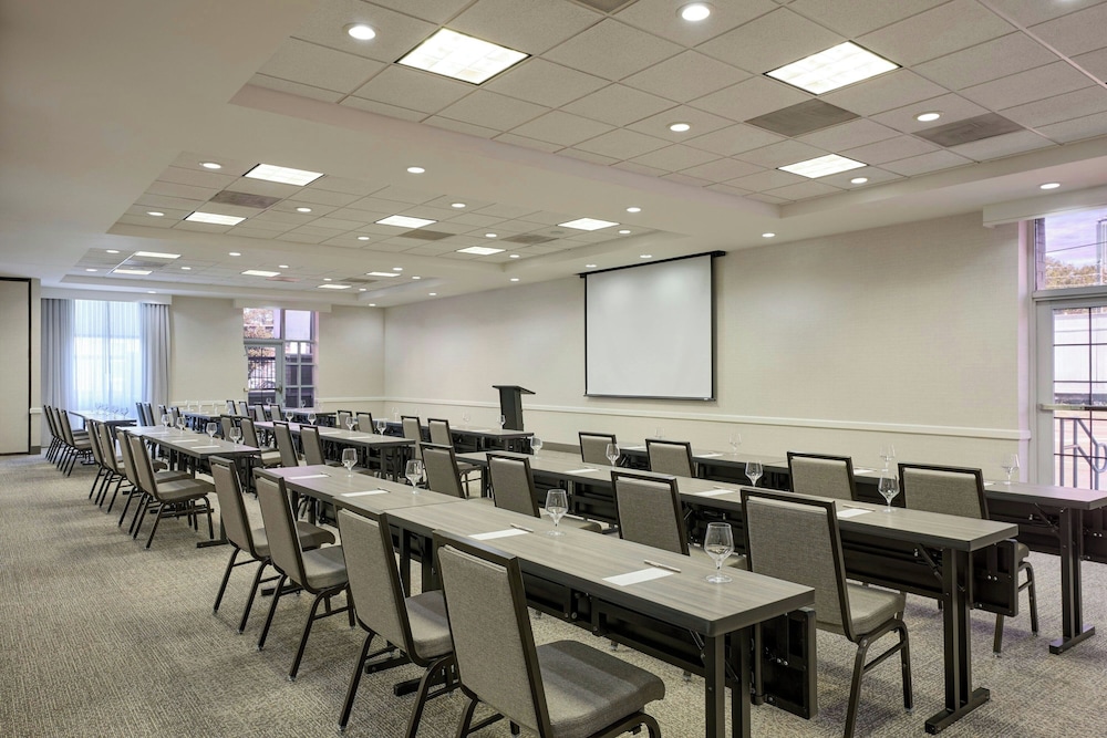 Residence Inn Tallahassee Universities at the Capitol - photo 31
