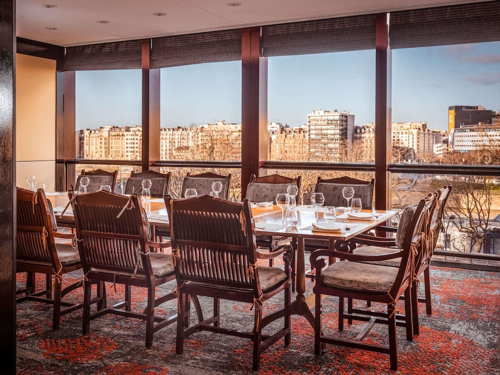 מזון ומשקאות