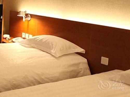 Time E Inn — hotel in Hexi