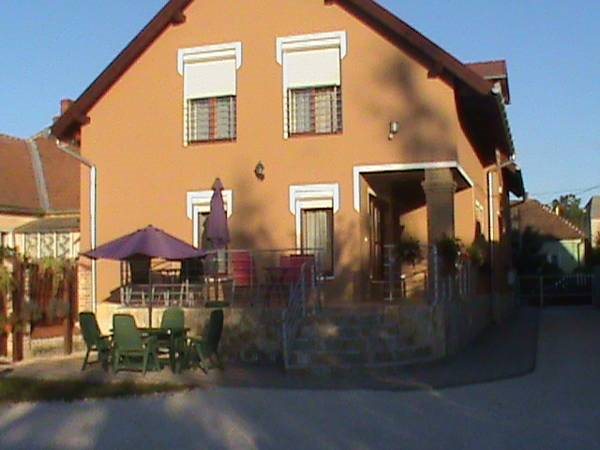 Kristály Apartmanház — 4-Star Luxury Hotel in Sarvar, Hungary