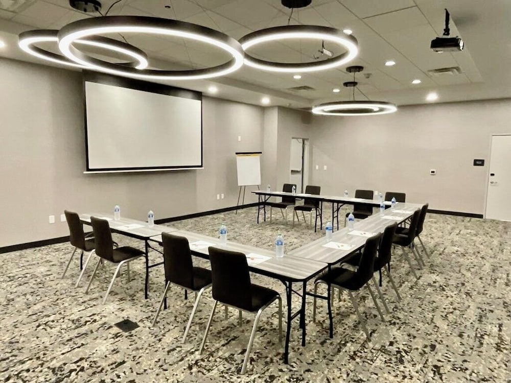avid hotels Mt Juliet Nashville Area by IHG - photo 32