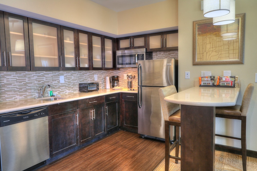 Staybridge Suites Knoxville West by IHG - photo 7