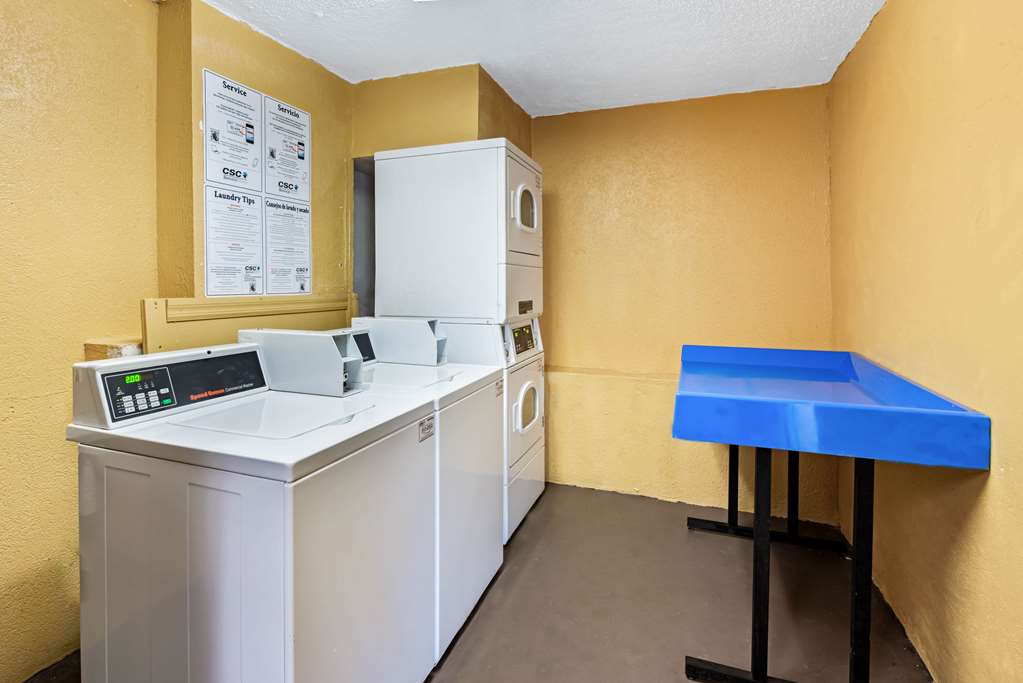 La Quinta Inn by Wyndham West Palm Beach Florida Turnpike - photo 57