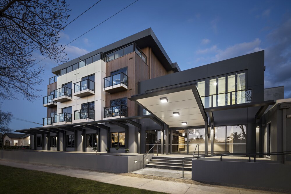 Quality Hotel Lakeside in Bendigo, Australia