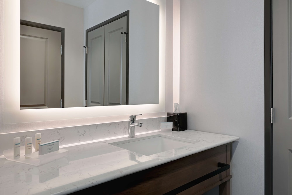 Homewood Suites by Hilton Santa Clarita - photo 20