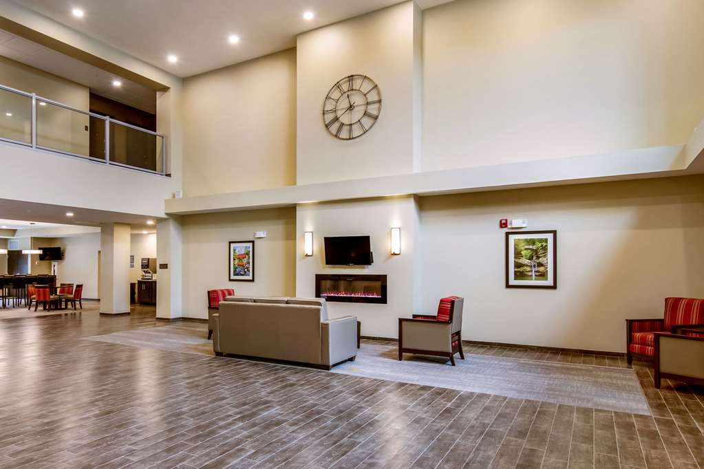 Comfort Suites Wooster near University Campus - photo 7