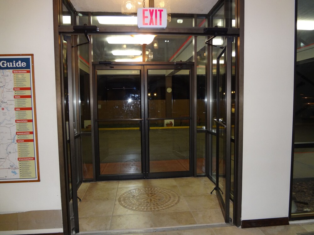 Quality Inn & Suites Okanogan Omak - photo 2