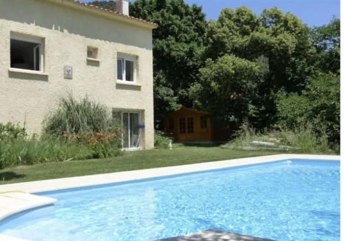 Logis Poniente - carbon neutral hotel in Arles