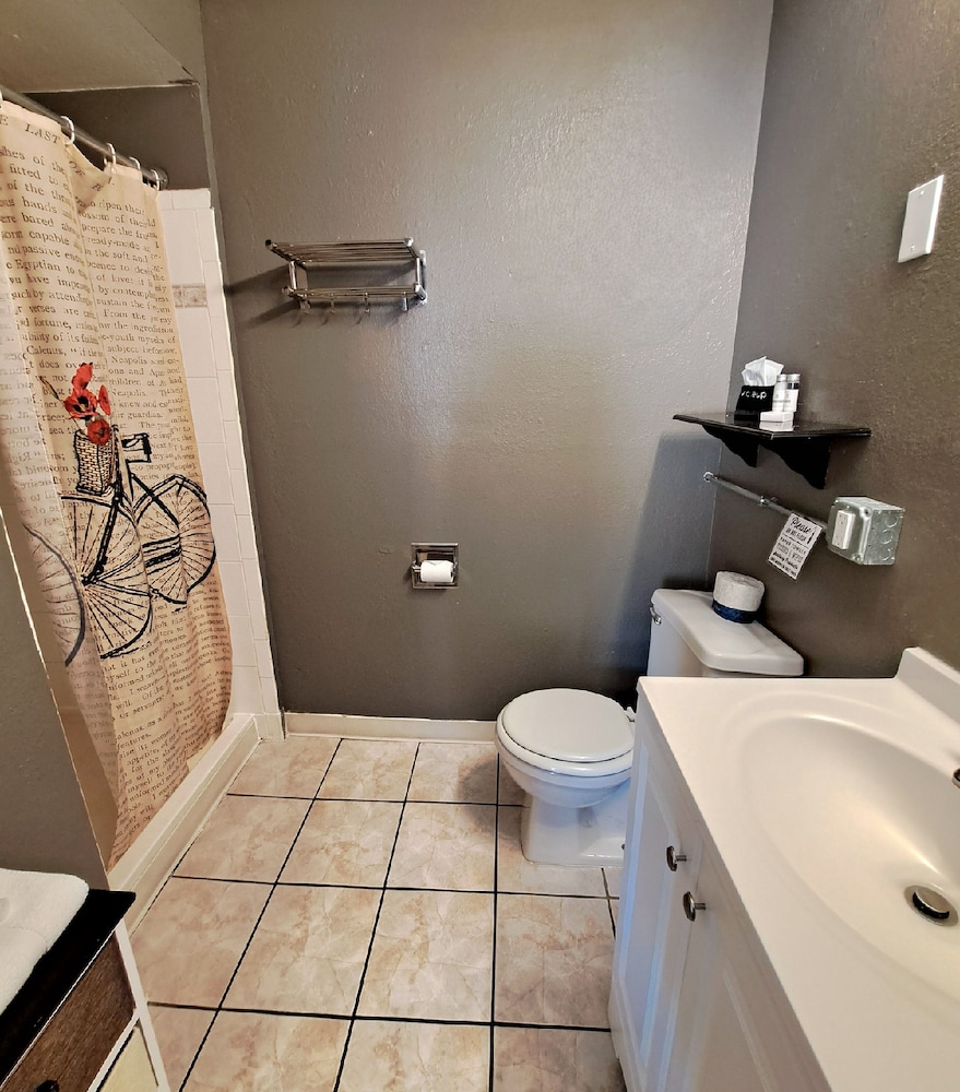Buffalo Lodge Bicycle Resort - photo 155