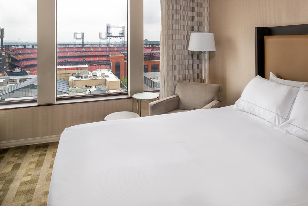 Hilton St. Louis at the Ballpark - photo 55