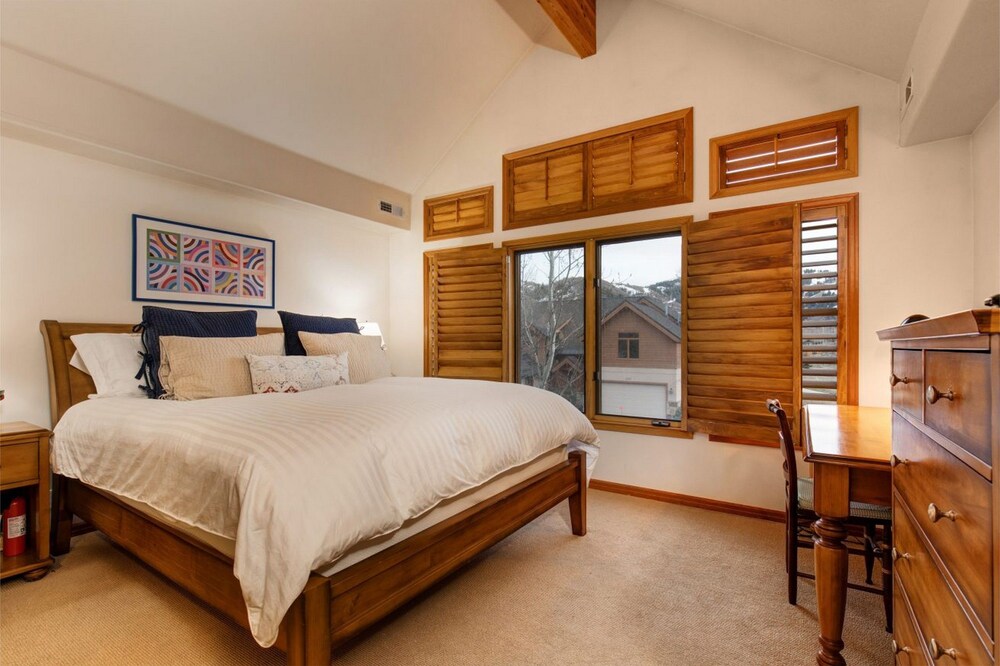 Abode at Silver Oak - photo 6