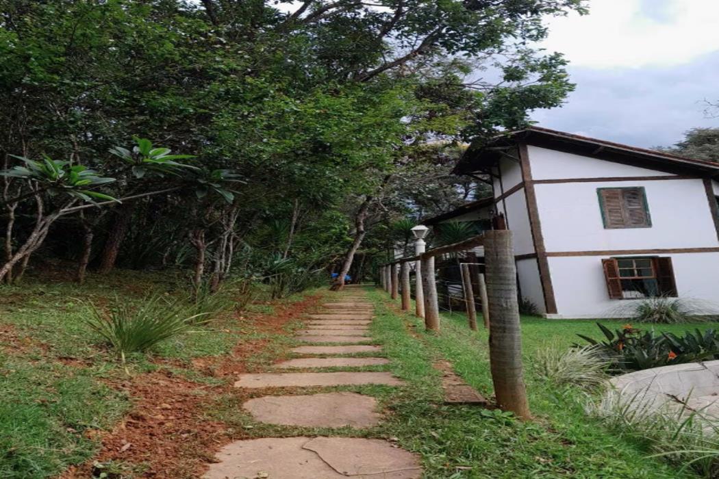 Pousada Canto da Lua Macacos in Nova Lima, Brasil