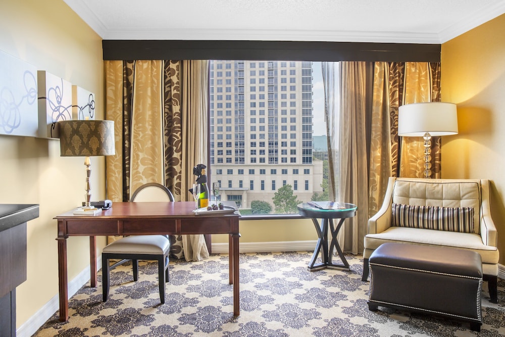 Omni Houston Hotel - photo 33