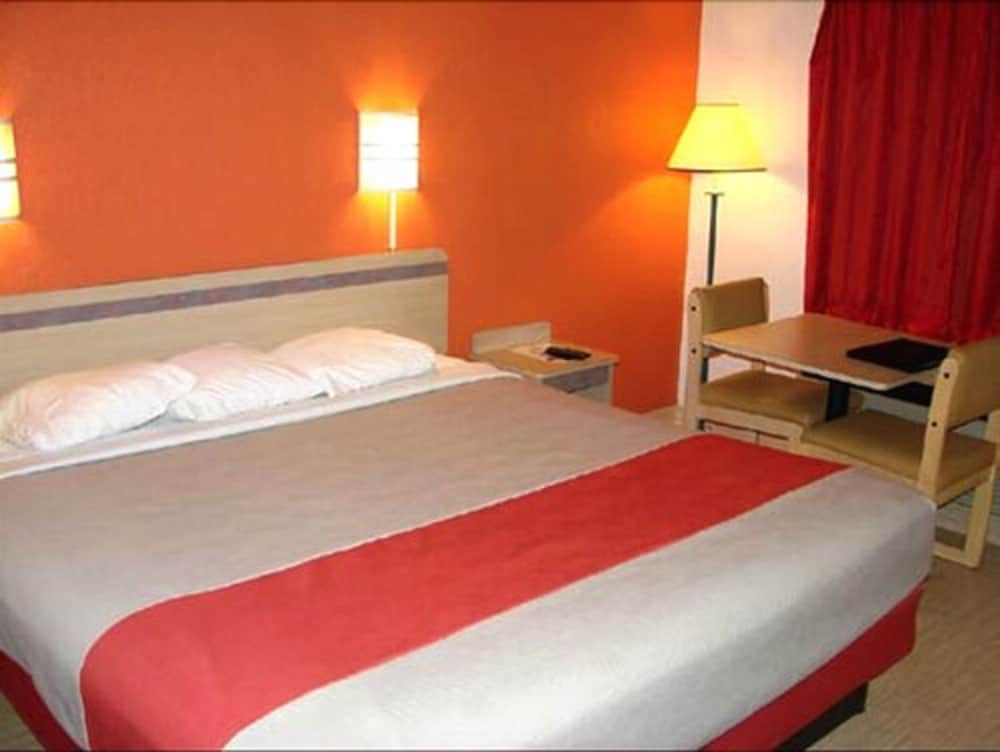 Delta Inn - photo 8