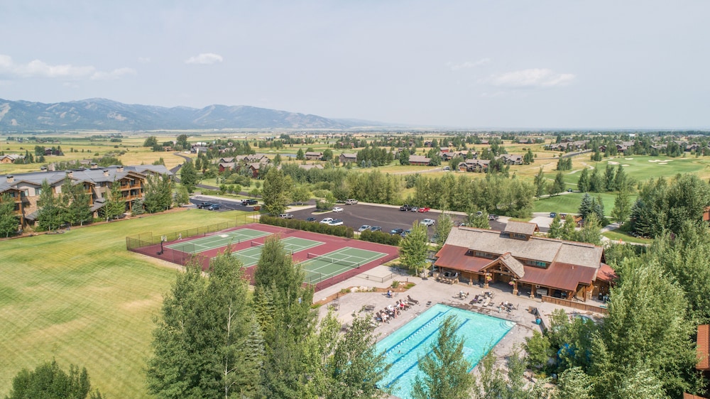 The Lodge at Bronze Buffalo Ranch - photo 35