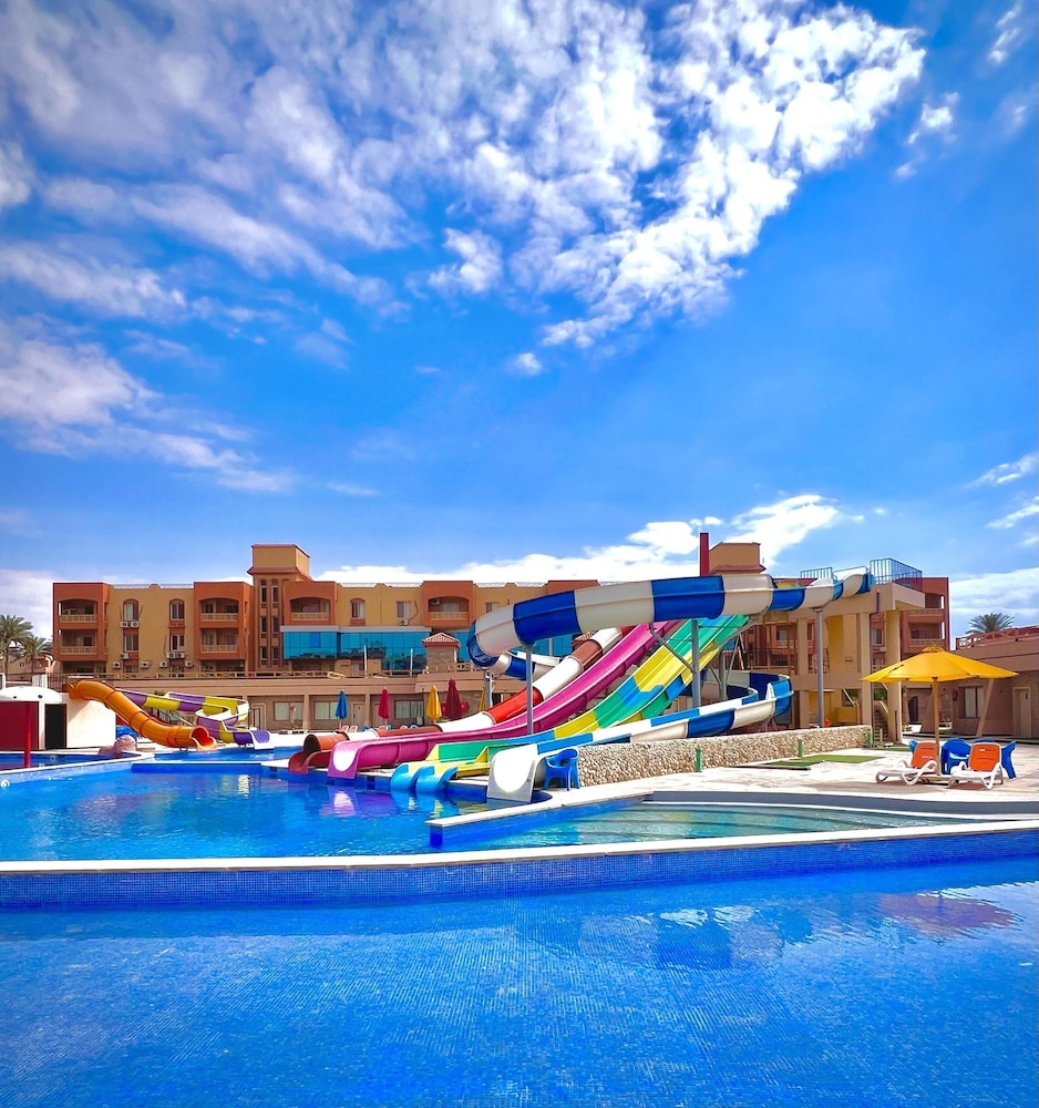 Vintro Inn Nozha Aqua Park in Ain Sokhna, Egypt
