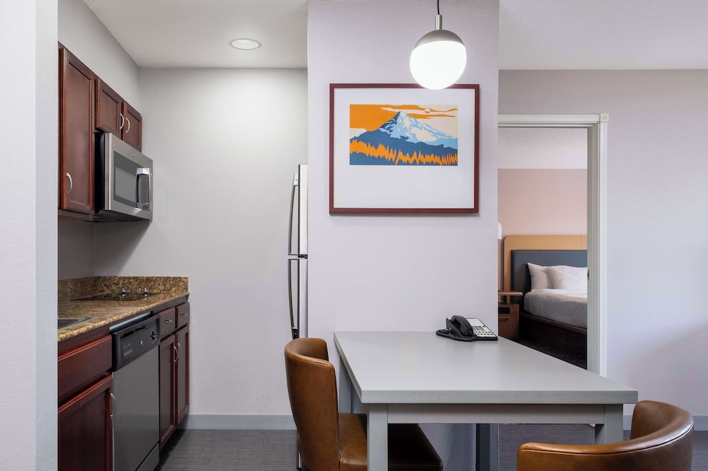 Homewood Suites Medford - photo 18