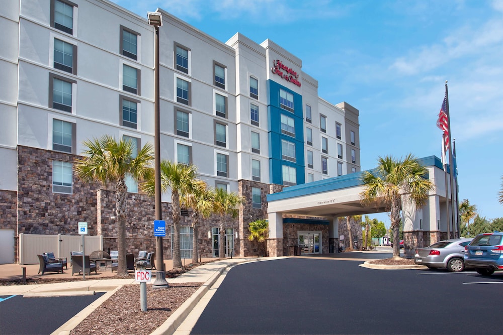 Hampton Inn & Suites Columbia Southeast Ft. Jackson - photo 38