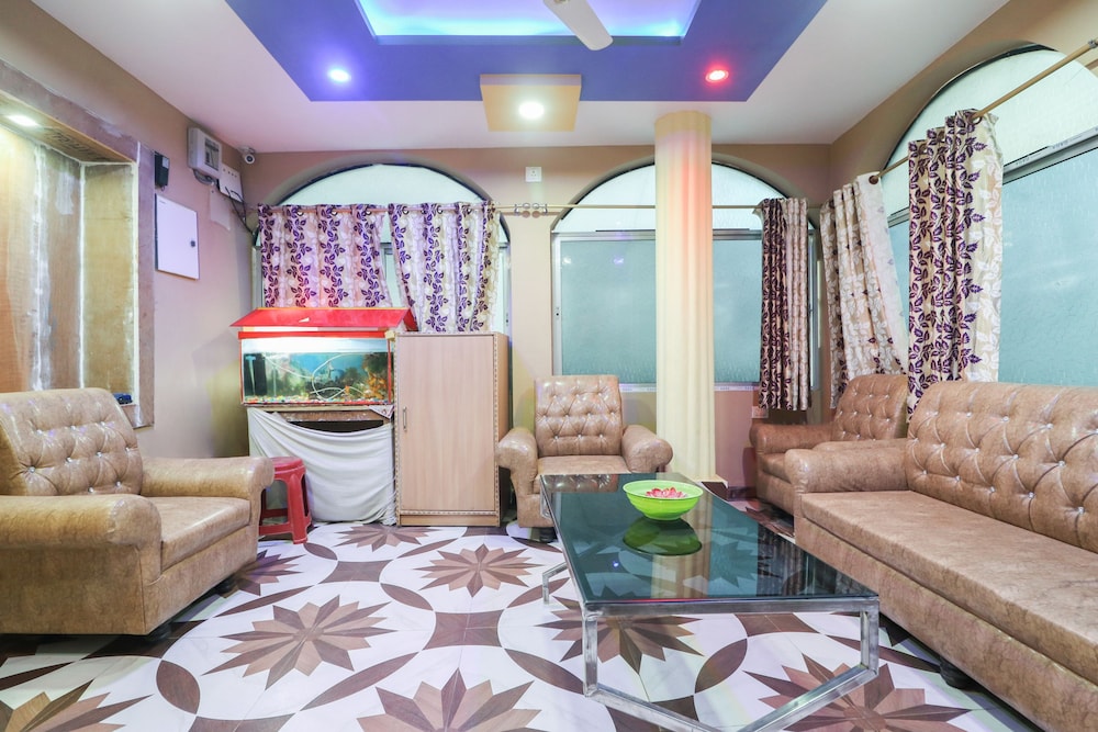 Spot On 46935 Hotel Janki Palace in Darbhanga, India