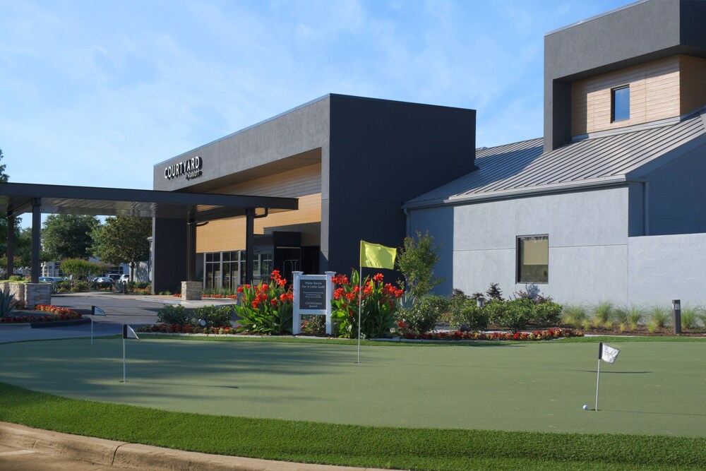 Courtyard By Marriott Dallas DFW Airport North Irving - photo 13