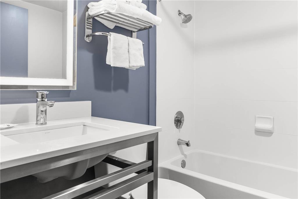 Quality Inn & Suites Nashville Bellevue - photo 21