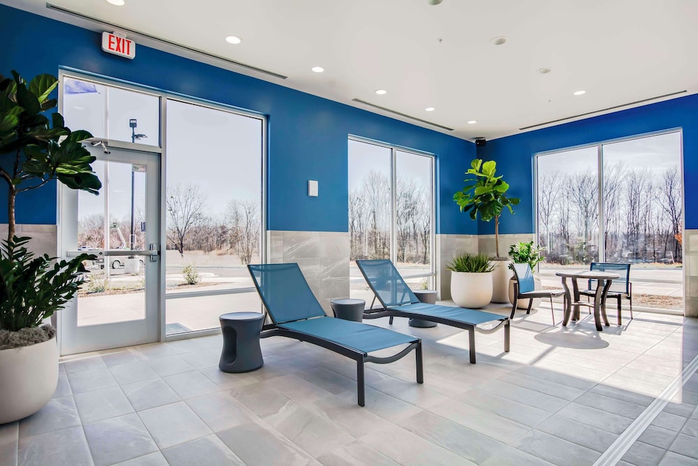 Hampton Inn & Suites by Hilton Louisville East Oxmoor - photo 15