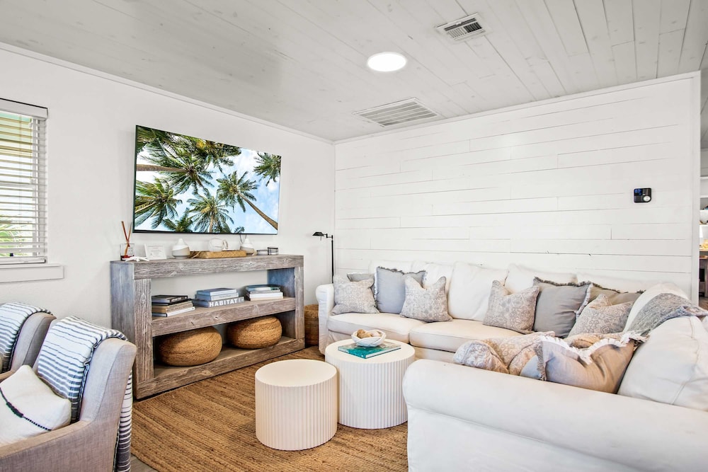 Coasta Rita Stay for 10 in Port Aransas, United States