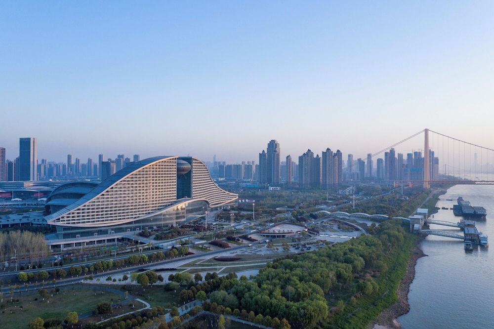 InterContinental Wuhan by IHG - last minute hotel in Wuhan