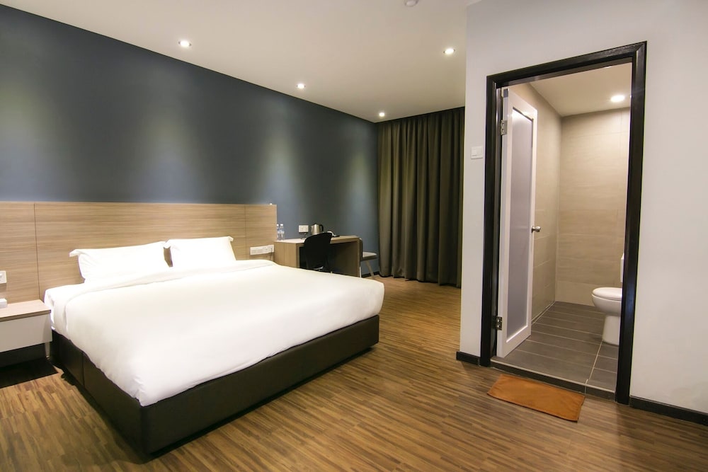 V Plus Hotel Ipoh - carbon neutral hotel in Ipoh