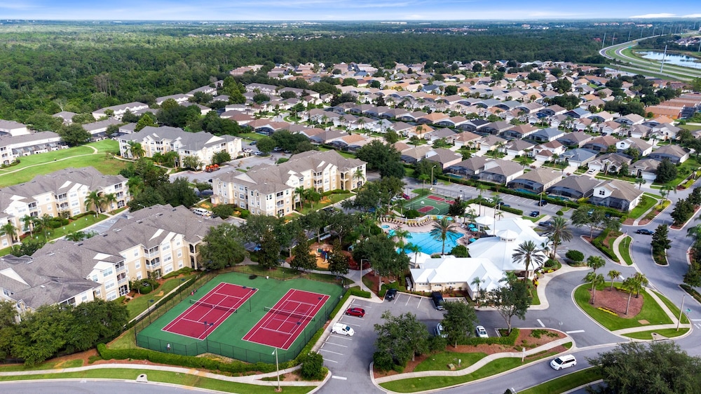 Amazing Resort 2 bed Condo Close to Disney - photo 11
