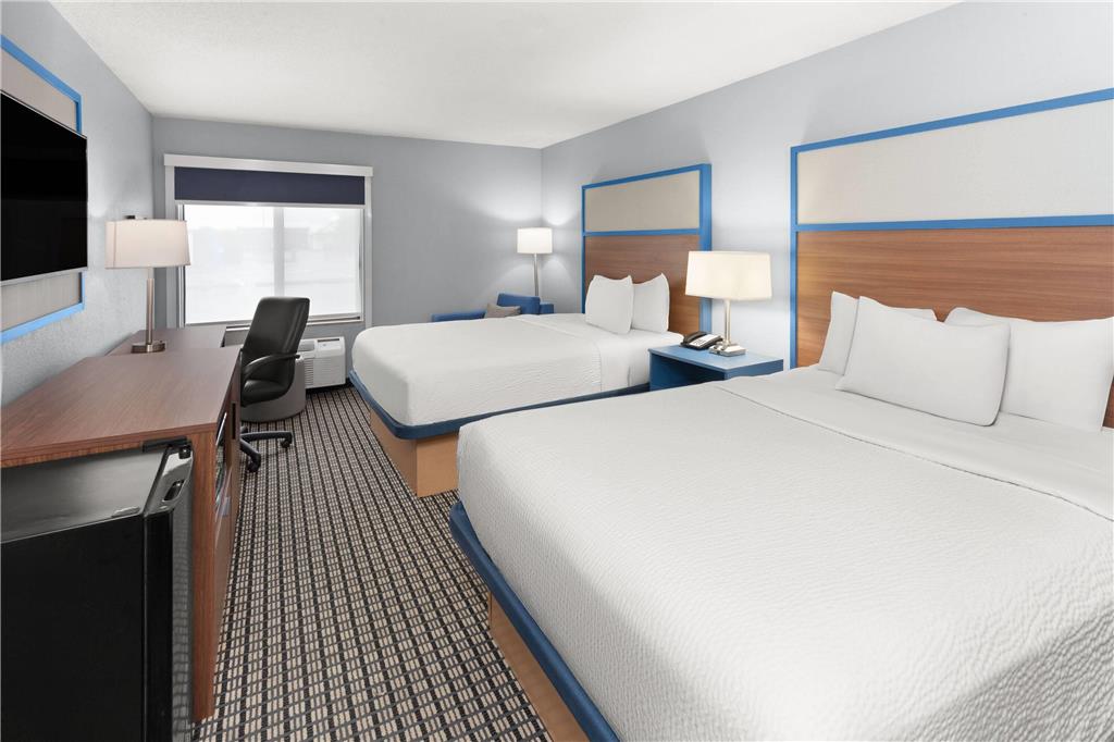 AmericInn by Wyndham Reedsburg - photo 20