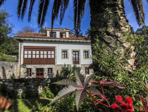 Casas El Jogueru in Ribadesella, Spain