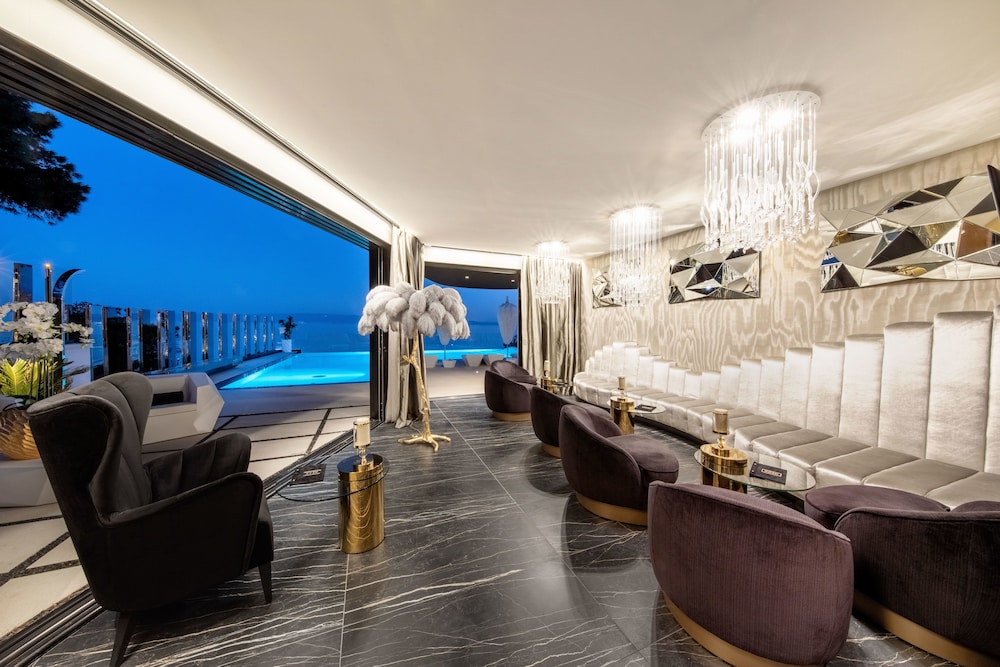 Posh Residence Luxury Suites — Split — photo 2