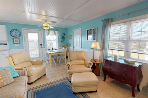 Allegra by Oak Island Accommodations - photo 8