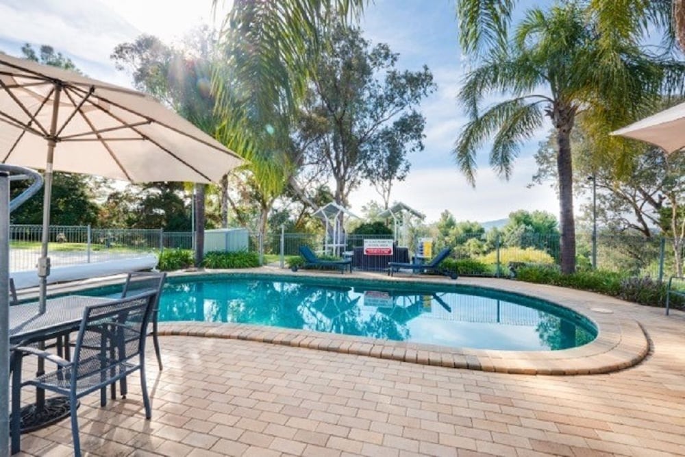 Commercial Golf Resort in Albury, Australia