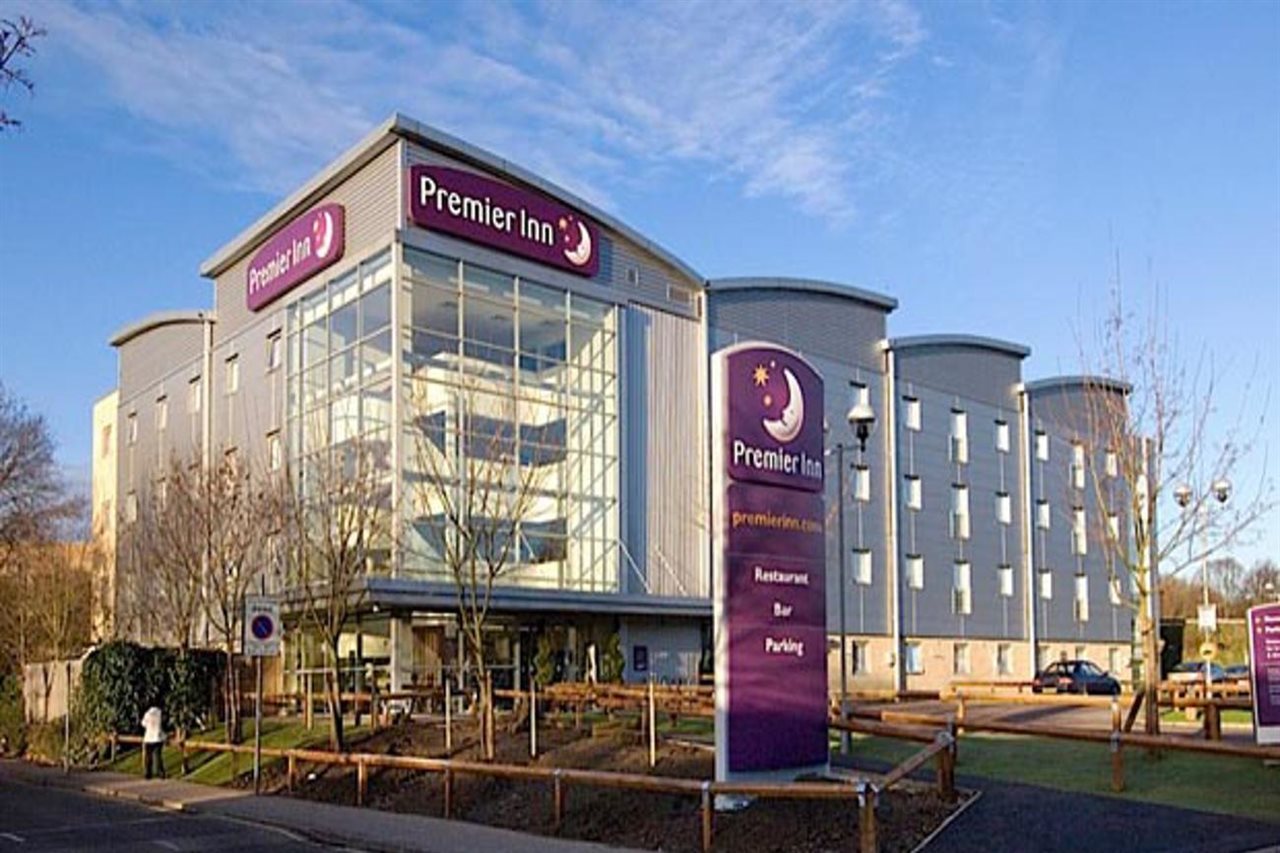 Premier Inn Watford Central - carbon neutral hotel in Watford