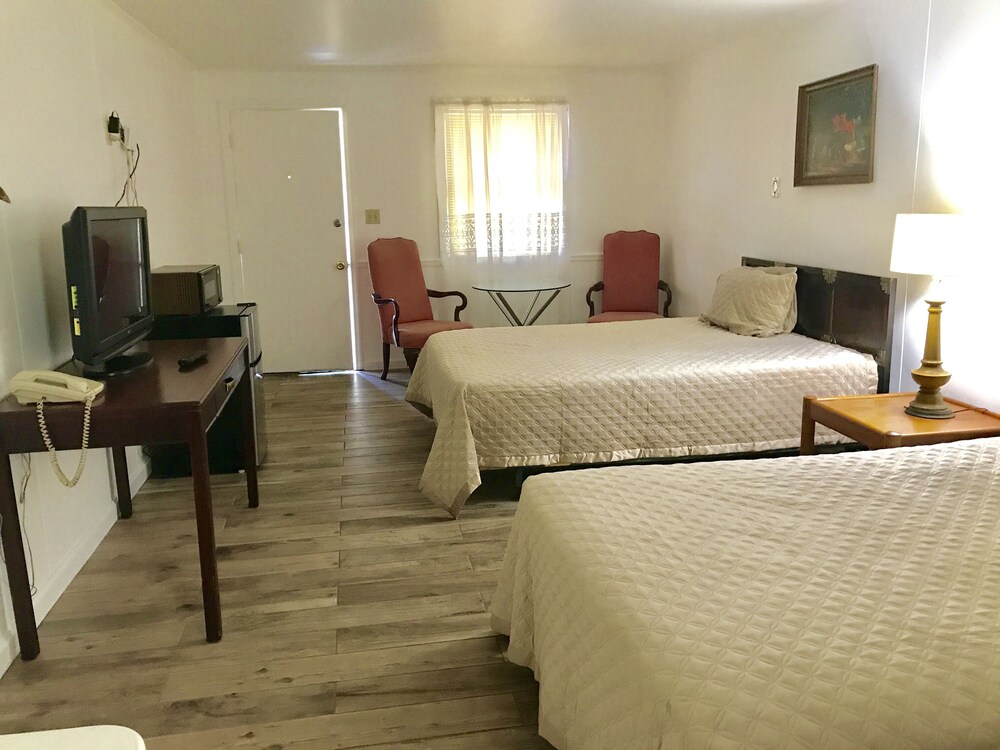 Sunset Valley Motel - photo 5