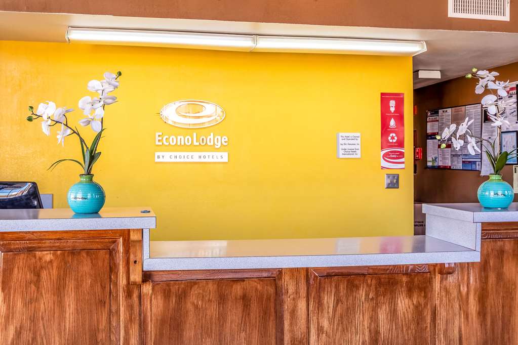 Econo Lodge Acworth - photo 5