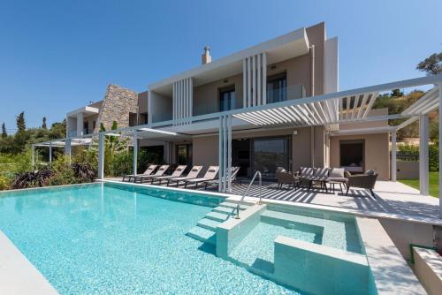 Anthemis Luxury Villas 2 — 4-Star Luxury Hotel in Irakleion, Greece