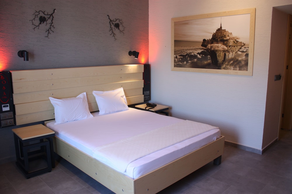 Kosa Otel Çeşme — hotel in Cesme
