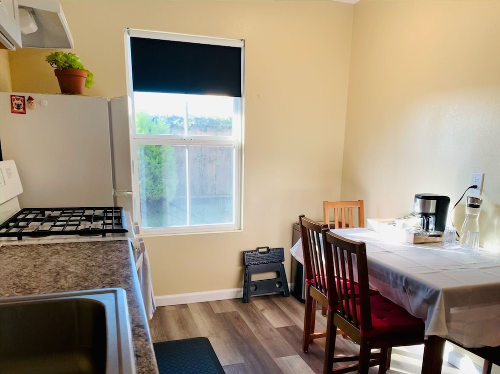 Captain's Inn at Moss Landing - photo 42