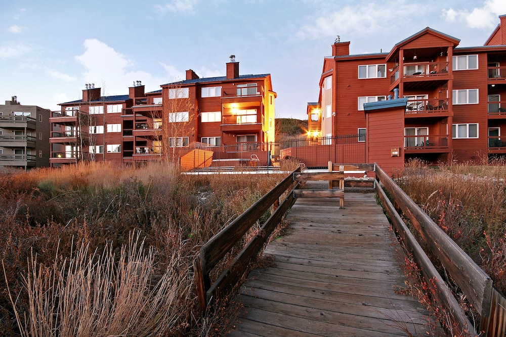 Cinnamon Ridge Hotel - photo 31