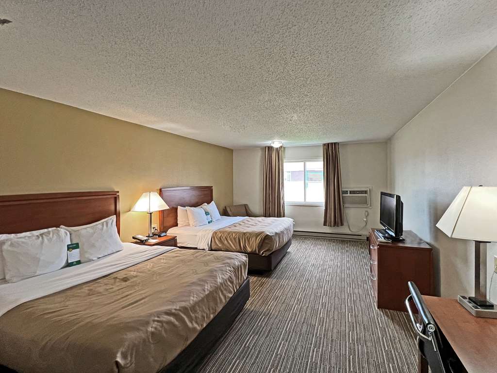 Quality Inn Mitchell I 90 - photo 17