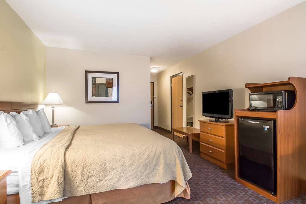 Quality Inn Morris I 80 - photo 13