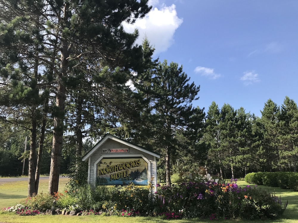 Northwoods Motel - photo 19