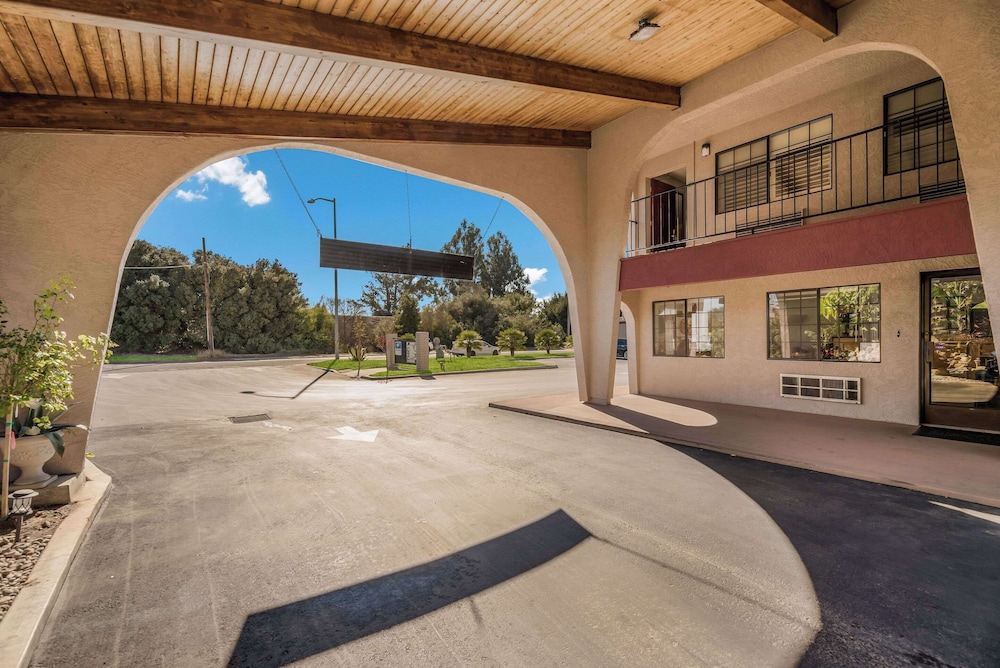 Quality Inn Near Fort Hunter Liggett - photo 42