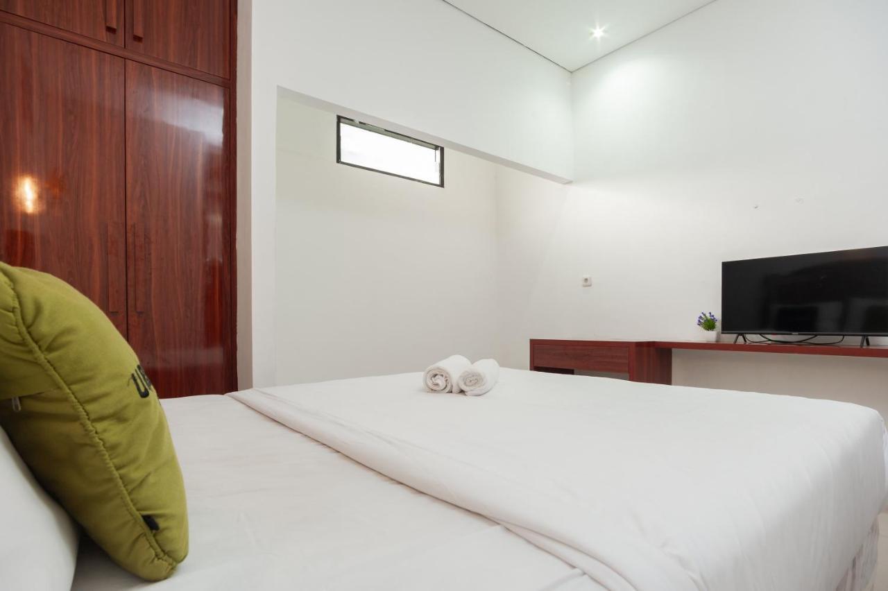 Urbanview Hotel Amarilis Sentul Bogor by RedDoorz — Bogor — photo 4